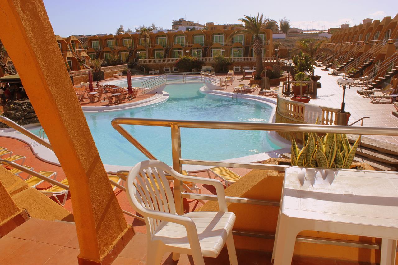 Aparthotel La Piramide Costa De Antigua Ngoại thất bức ảnh
