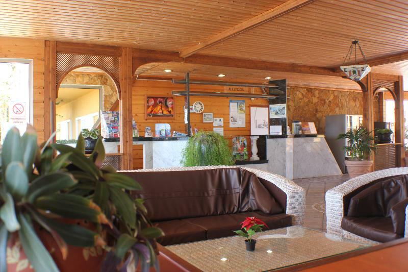 Aparthotel La Piramide Costa De Antigua Ngoại thất bức ảnh